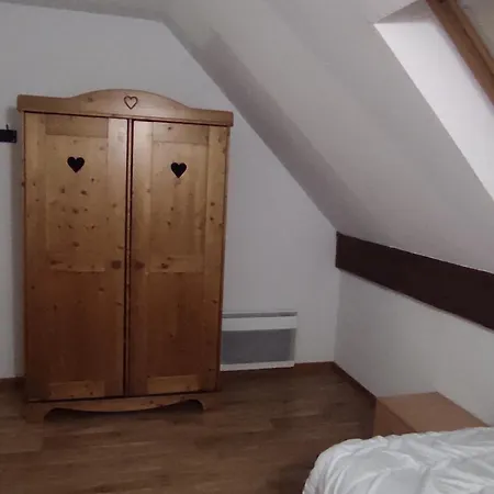 Duplex Pour 8 Pers. à Super-besse Avec Piscine - Fr-1-814-170