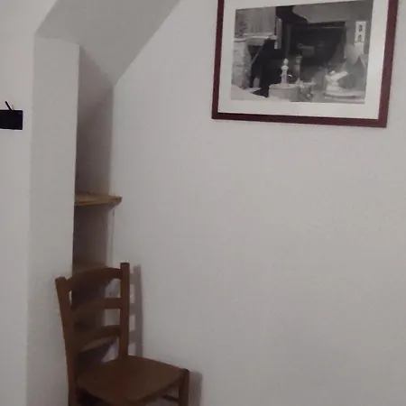 Apartamento Duplex Pour 8 Pers. à Super-besse Avec Piscine - Fr-1-814-170