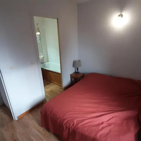 Apartamento Duplex Pour 8 Pers. à Super-besse Avec Piscine - Fr-1-814-170